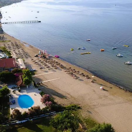 Cavos Sunrise Κάβος